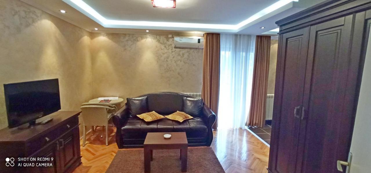 Aparthotel Konaciste Zlatibor Esterno foto